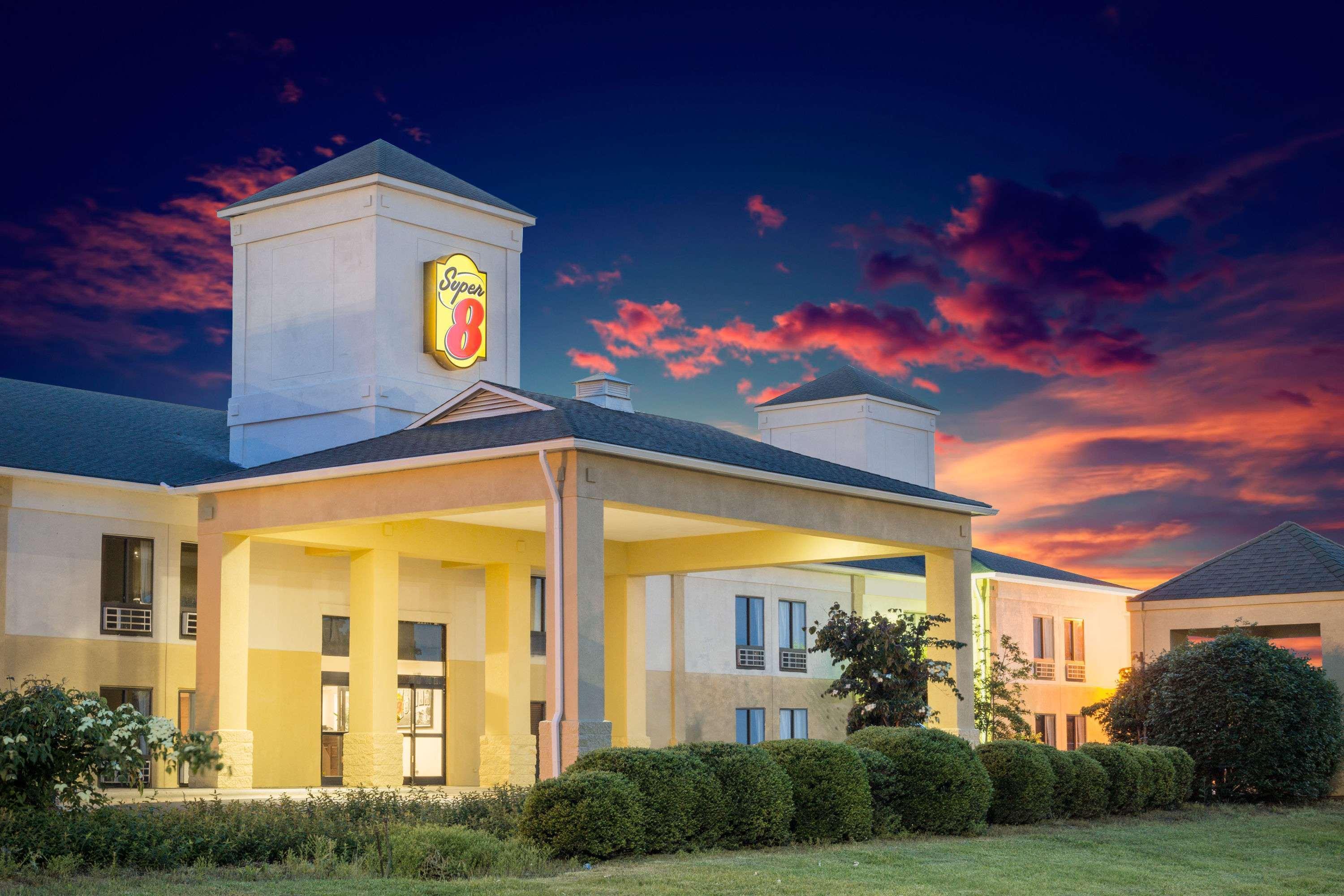 Super 8 By Wyndham Clemmons - Bermuda Run - Winston-Salem I-40 Exterior foto